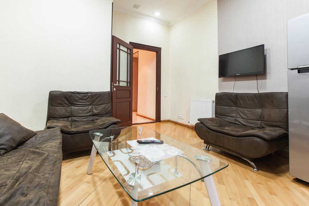 Sweet Home Apartment Tbiliszi Szoba fotó