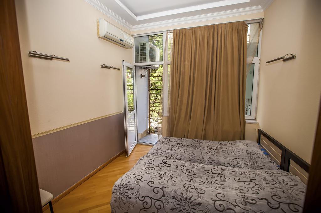 Sweet Home Apartment Tbiliszi Szoba fotó